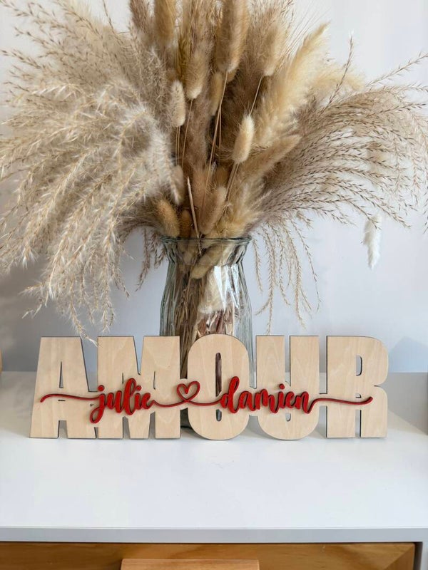 Enseigne AMOUR personnalisée en bois