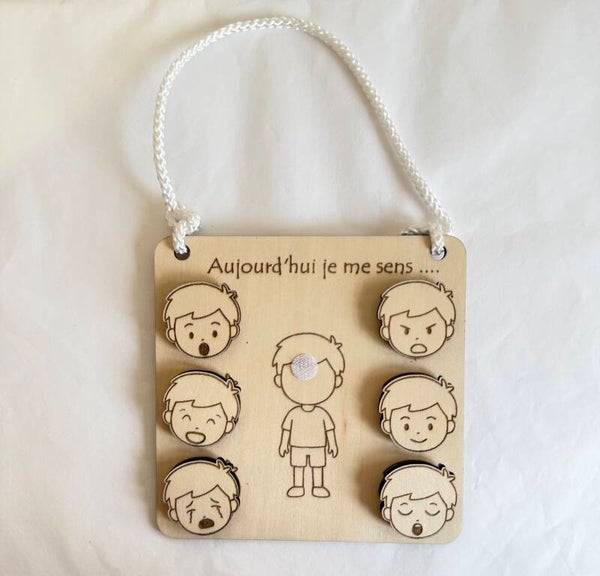 Plaque émotions enfant en bois