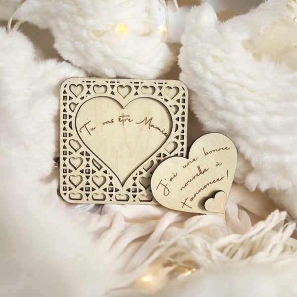 Annonce en bois gravé personnalisée grossesse mariage et surprises