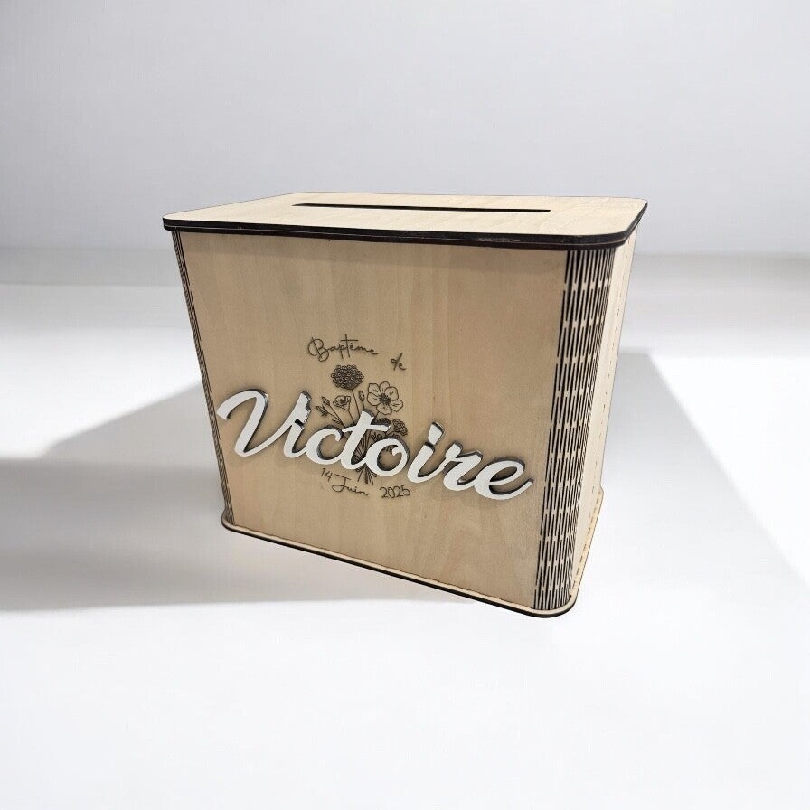 ✨ Urne personnalisée en Bois Gravée initiale fleurie –  Élégante pour Baptême, Communion et Mariage ✨