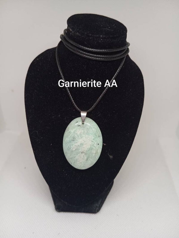 Collier Garniérite