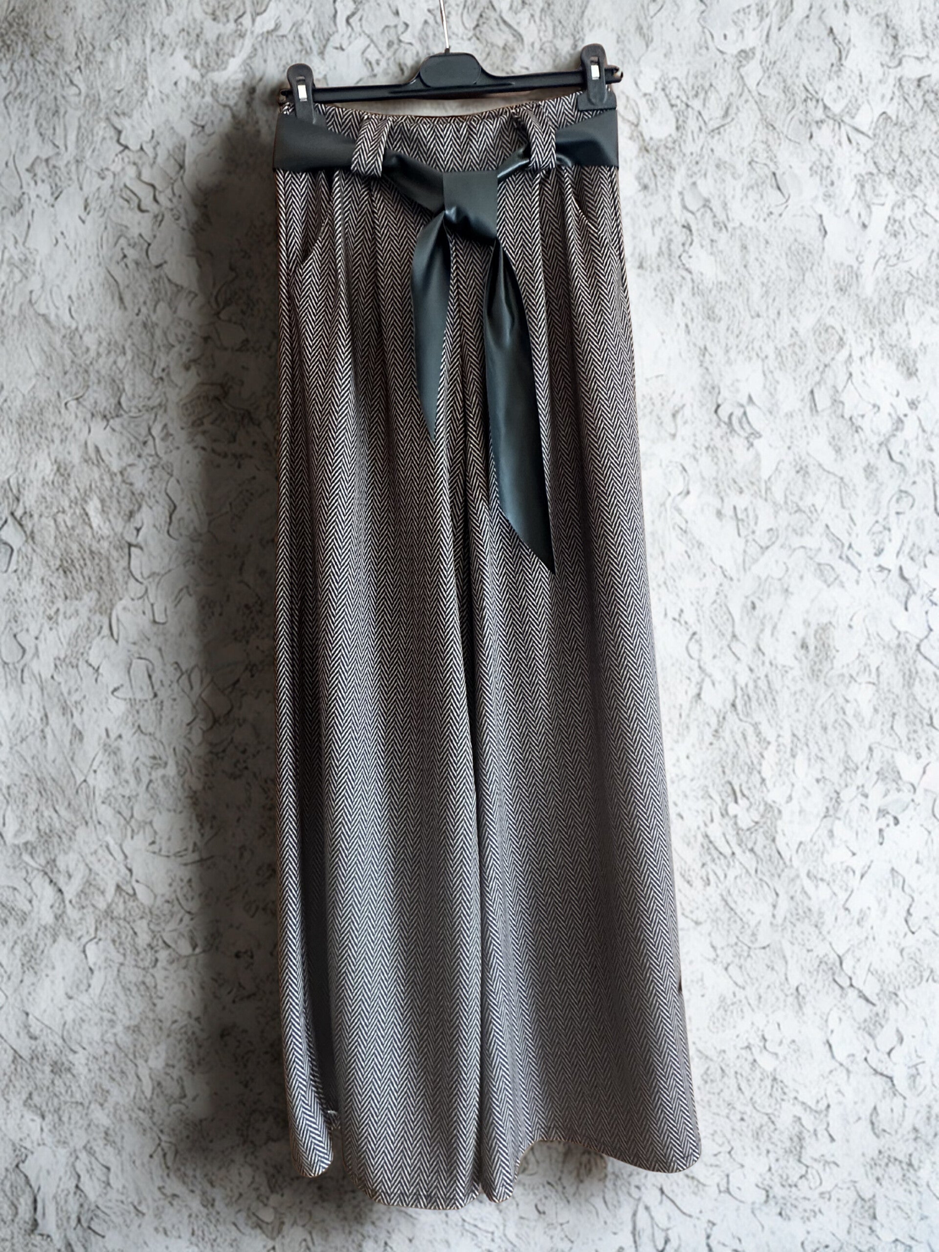 Pantalone spina di pesce