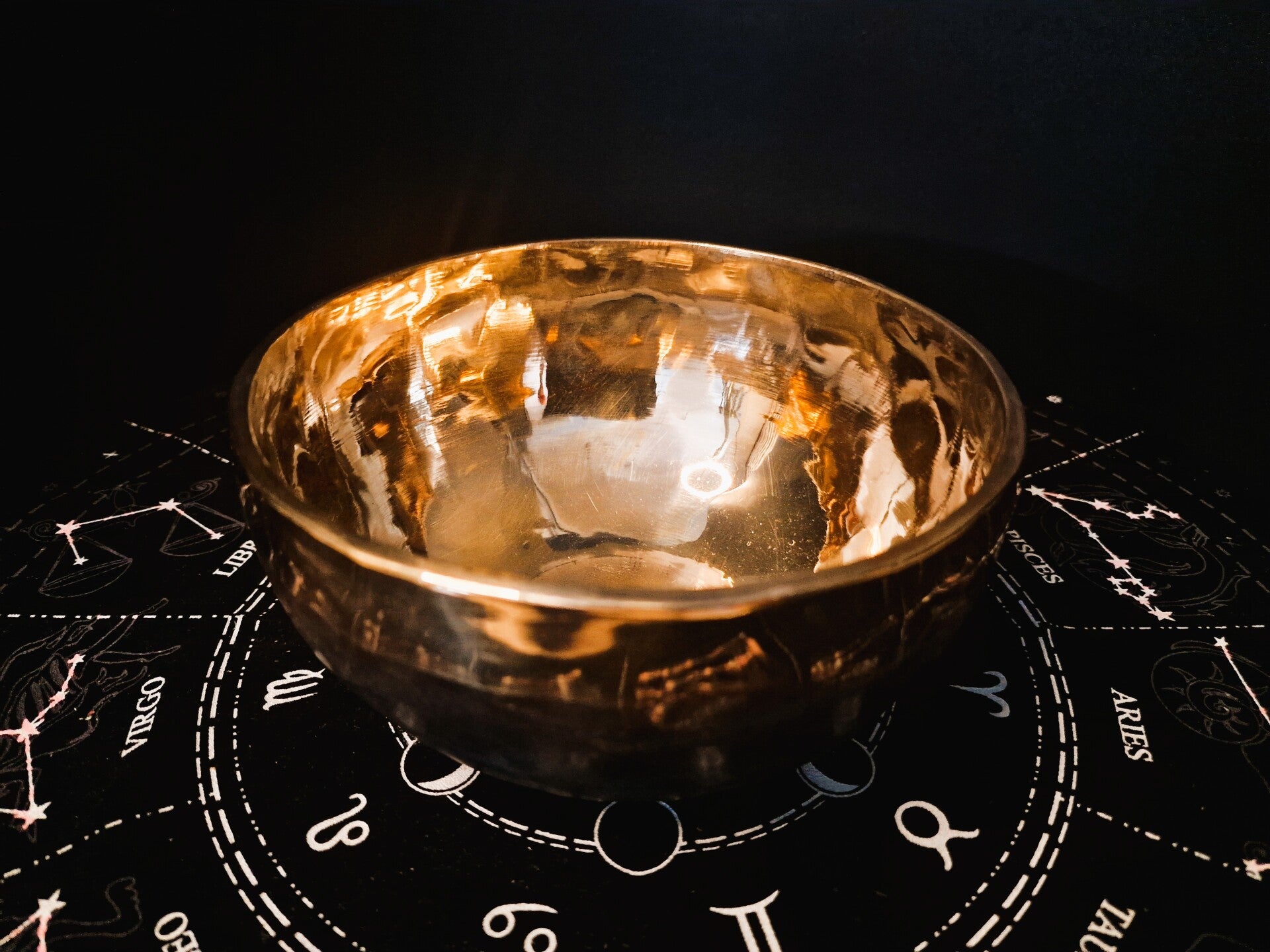 Klangschale Bronze Schwarz Gold 10 -11 cm