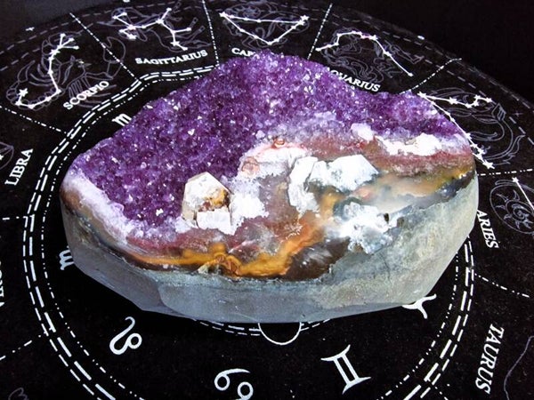 Große Amethyst Druse AA Qualität aus Uruguay 2385 Gramm