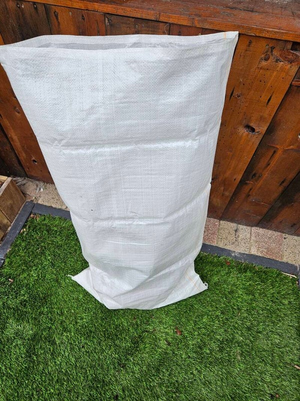 Bag with plastic inliner
