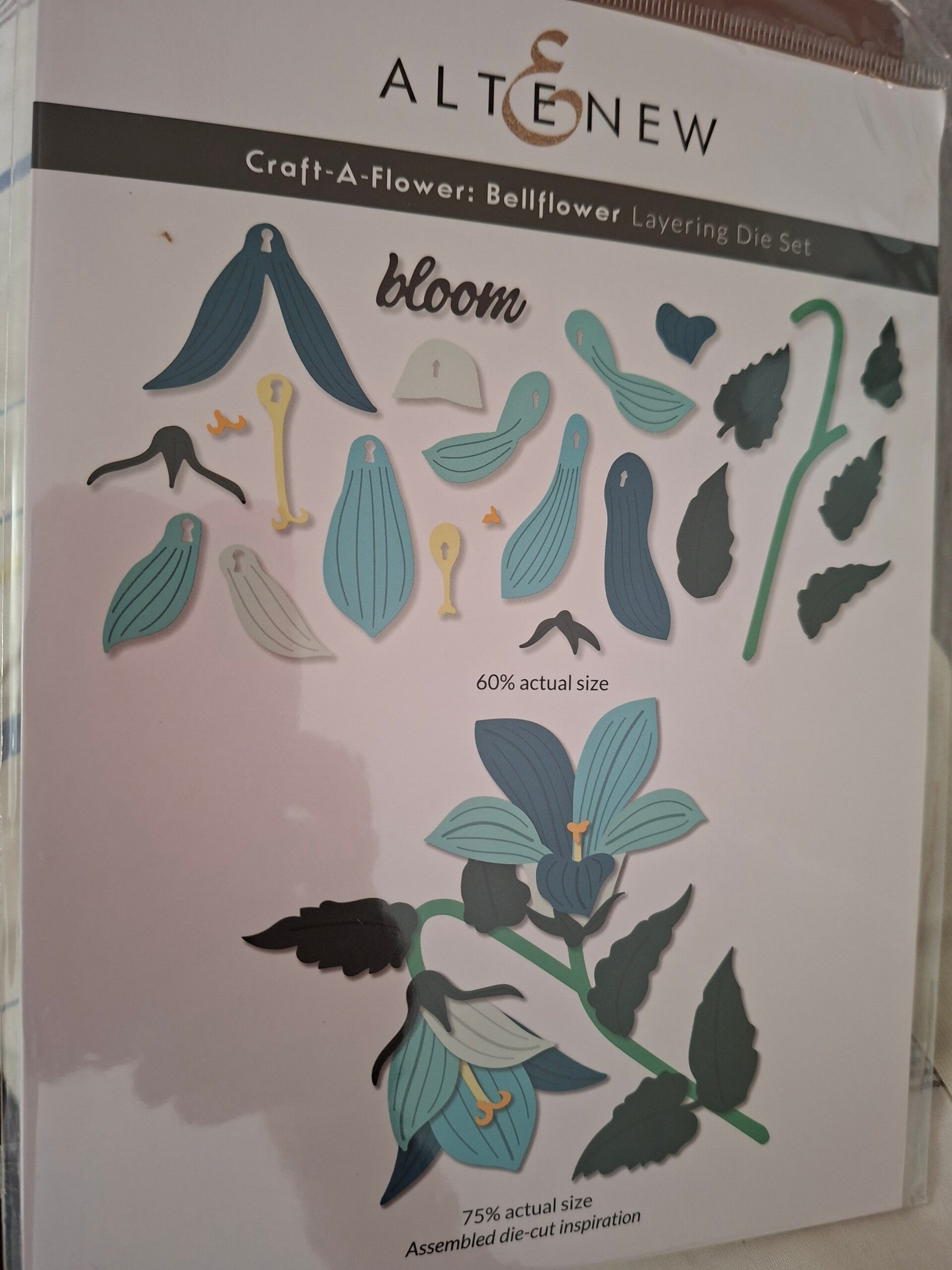 Altenew Craft A Flower Bellflower, Glockenblumen-Stanzformen-Set