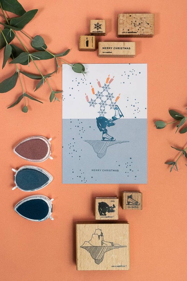 Cats on appletrees Eisbärin Elska