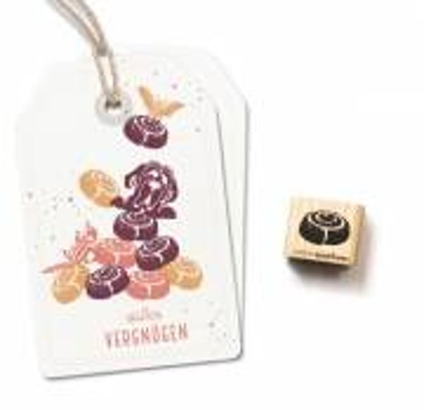 Cats on appletrees Zimtschnecke