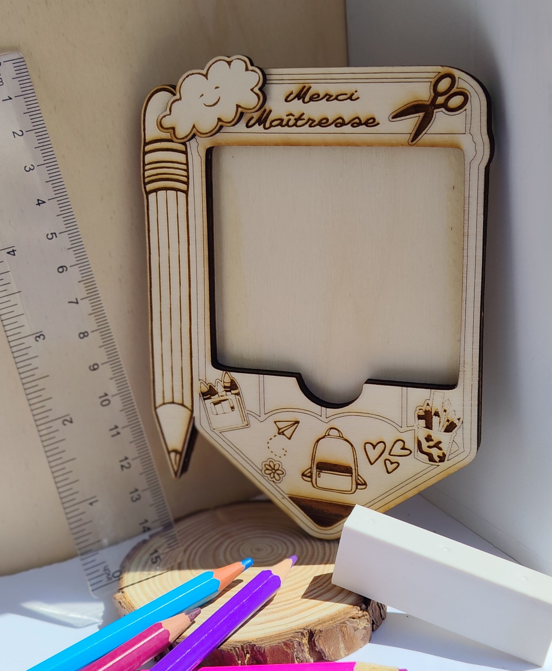 Support photo personnalisé – Cadeau souvenir 💛