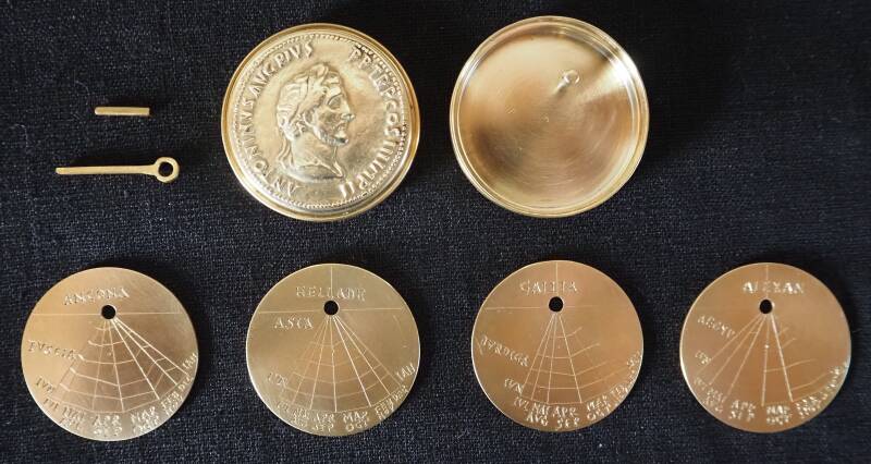 Medallion zonnewijzer