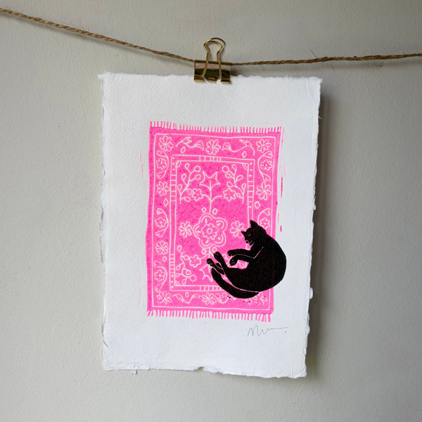 Lino print - cat on rug neon pink A5