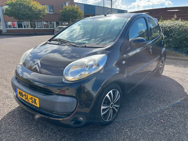 Citroën C1 1.0 5-DRS 2006 Zwart, goed onderhouden.