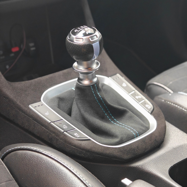 I30N Alcantara Gear Gaiter