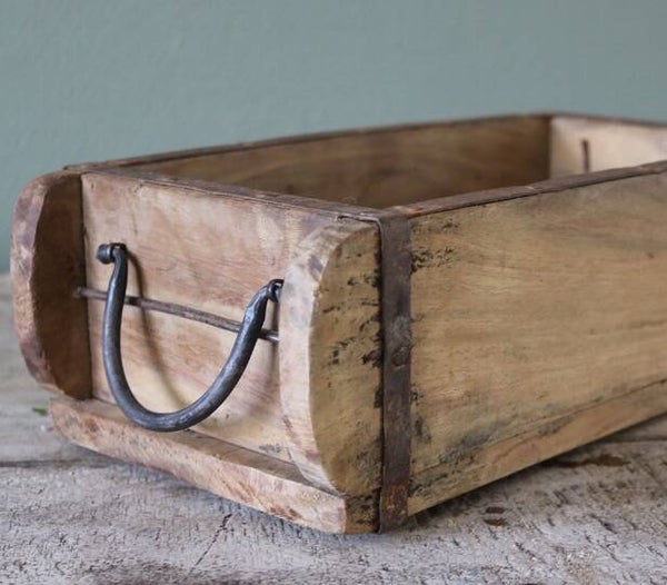 Oude houten baksteenmal - handvatten -