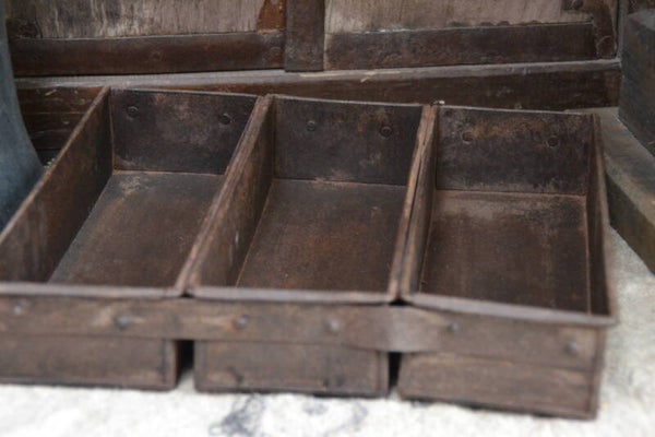 Bestek bak (3 vakken) Stoer ijzer Landelijk