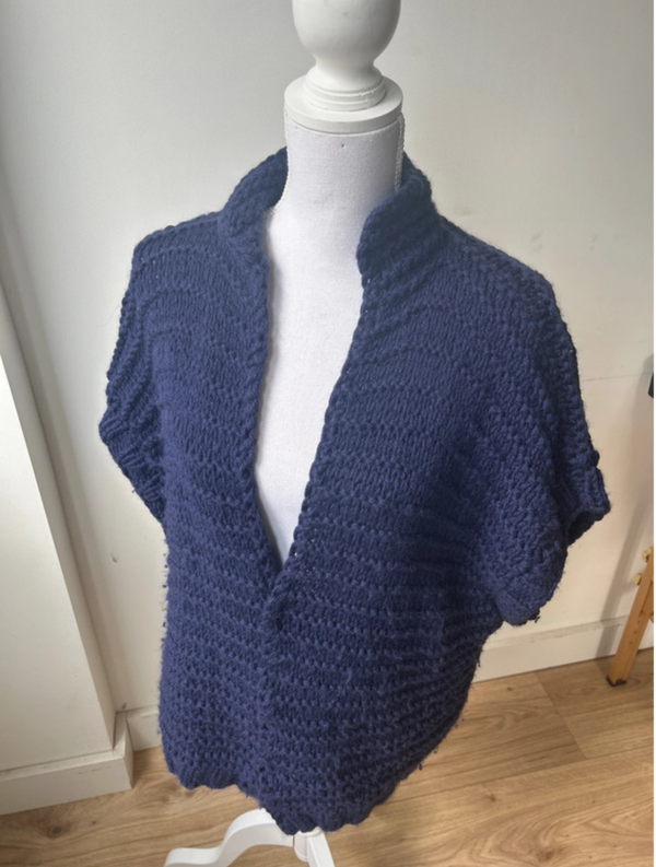 Vest met magneet knopen