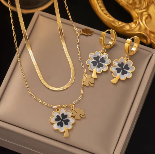 ,Víola‘ Halskette und Ohrringe Set