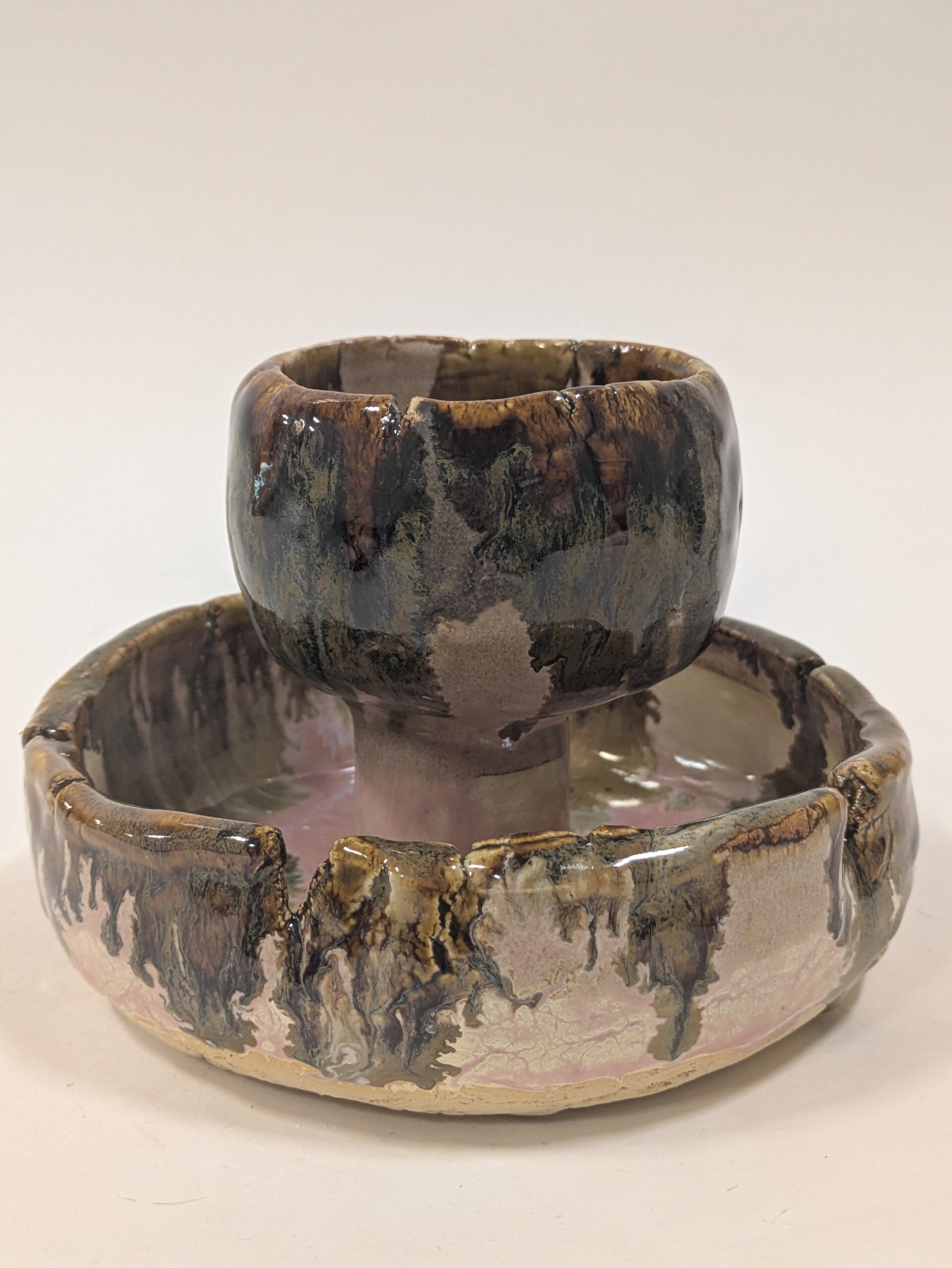 Earths Feminine Embrace Multi-Way Pot