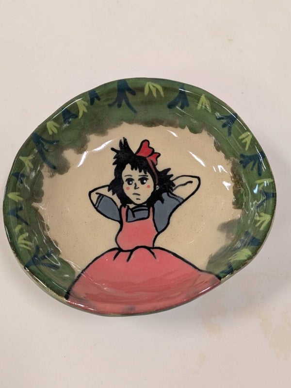 Gazing Kiki Bowl