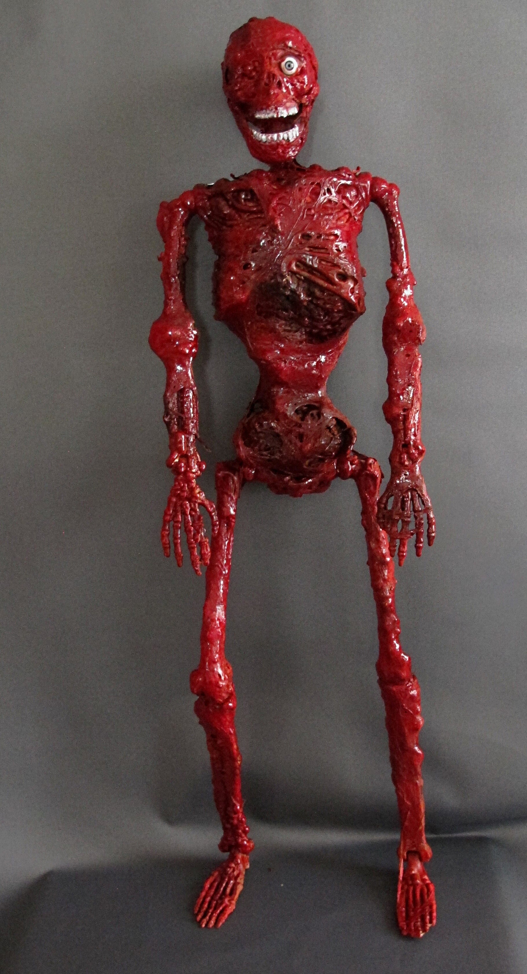 Großes Zombie Skelett - der Blutige -