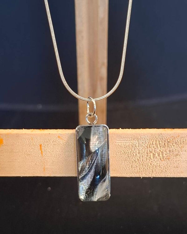 Ketting zilver staafje zwart/wit