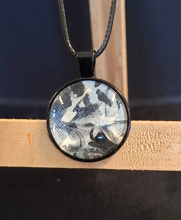 Ketting zwart metaal zwart/wit