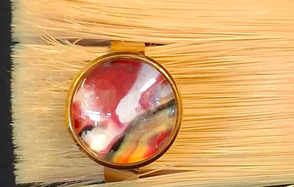 Ring goudkleur rood/wit/geel/zwart