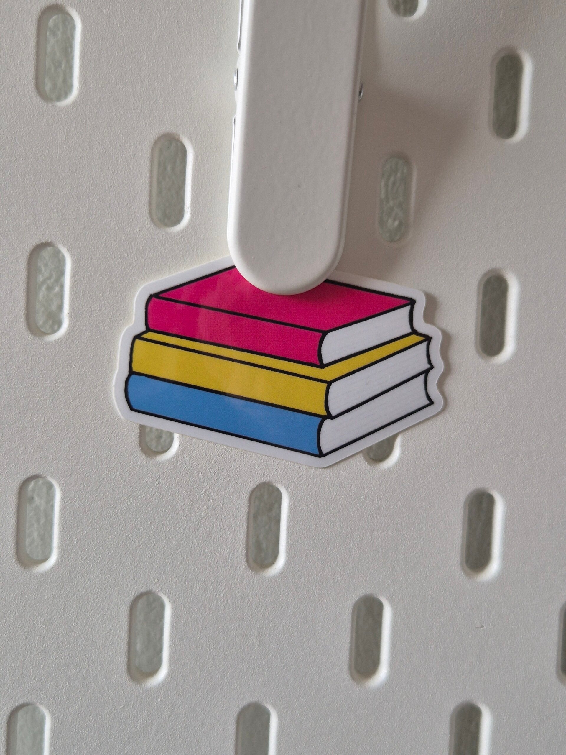 Sticker - Queer All Year - Pan