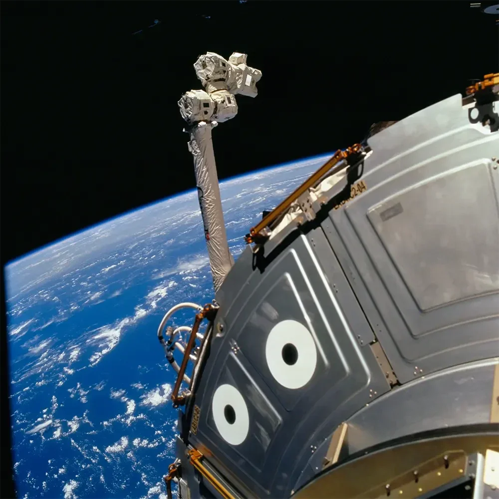 Yttrium in Raumfahrttechnologien: verbessert Hochleistungslegierungen und sorgt für Stabilität und Hitzebeständigkeit in extremen Umgebungen.