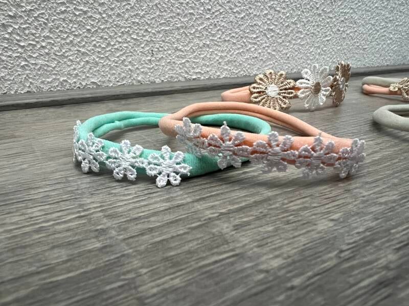 Elastische zacht haarband voor baby en dreumes