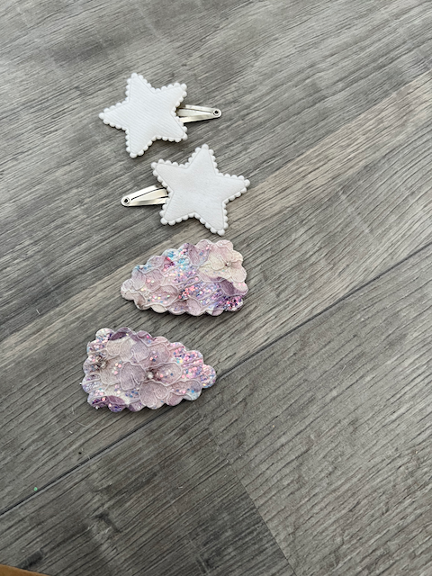 Feestelijke baby haarspeldjes. Haaraccessoiress bruiloft communie verjaardag
