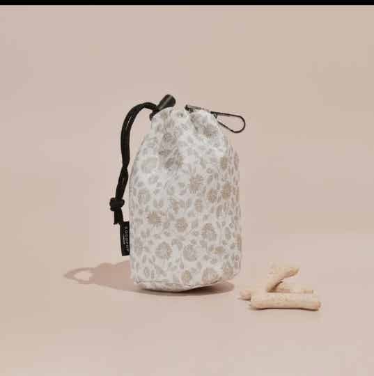 Leckerlibeutel Gartenwiese