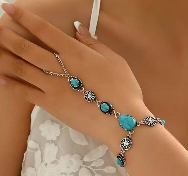 Bracelet Bohème Femme – Turquoise Ovale & Goutte d’Eau Vintage