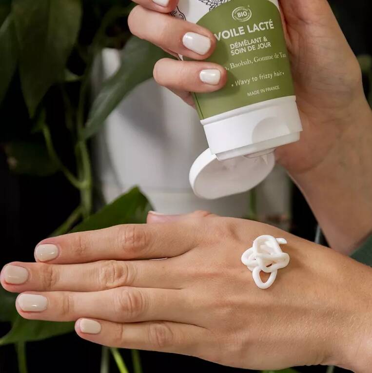 VOILE LACTÉ Démêlant et Soin de jour (Leave-in)