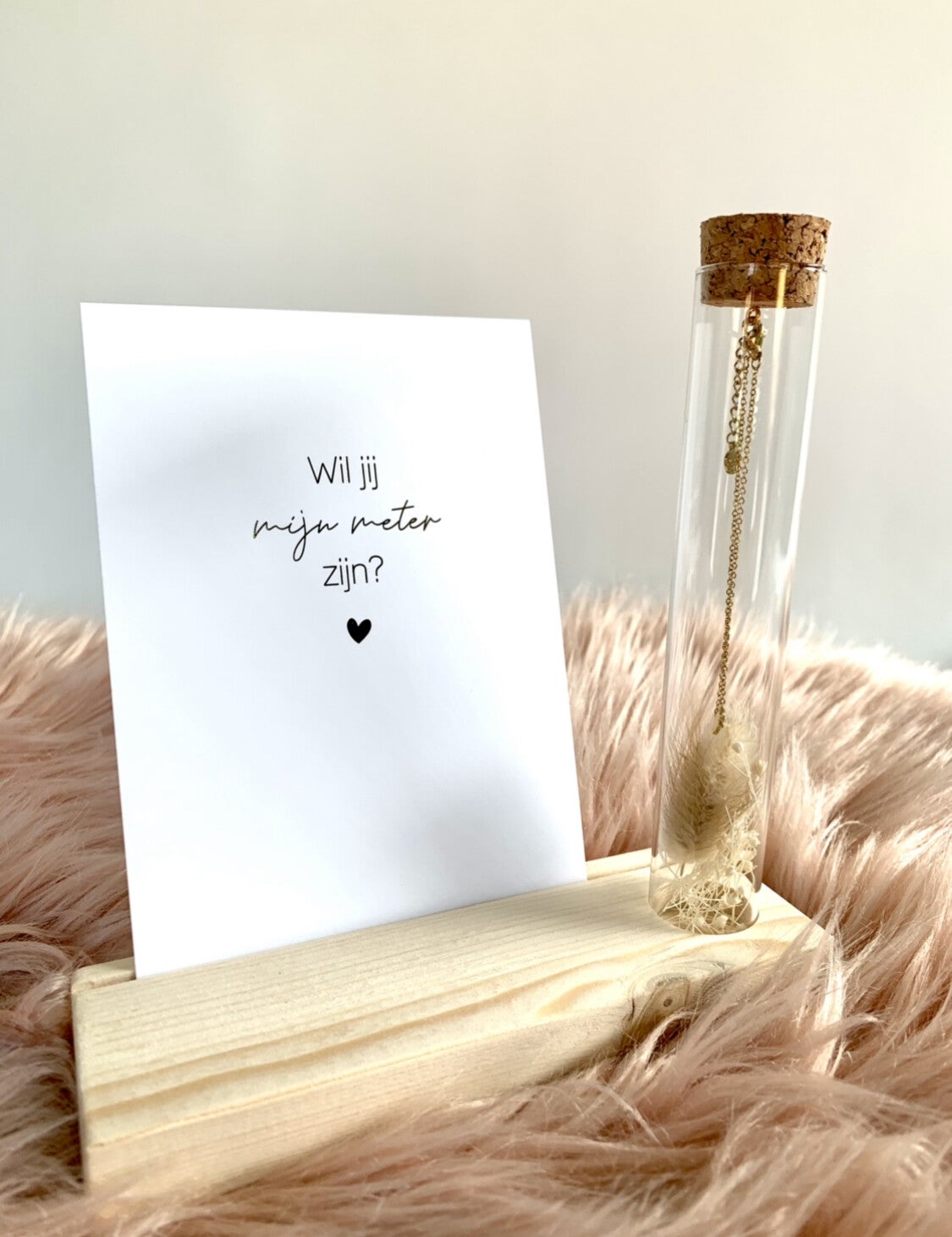 Hartjesarmbandje met kaart 'Wil je mijn meter zijn?'