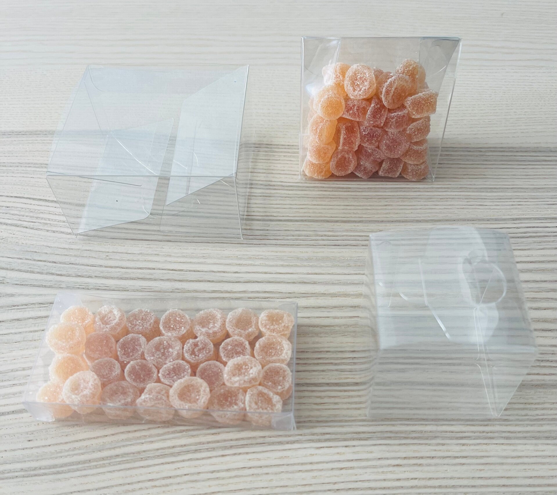 PVC doosjes in verschillende vormen