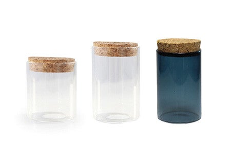 Glazen transparant potje met kurk