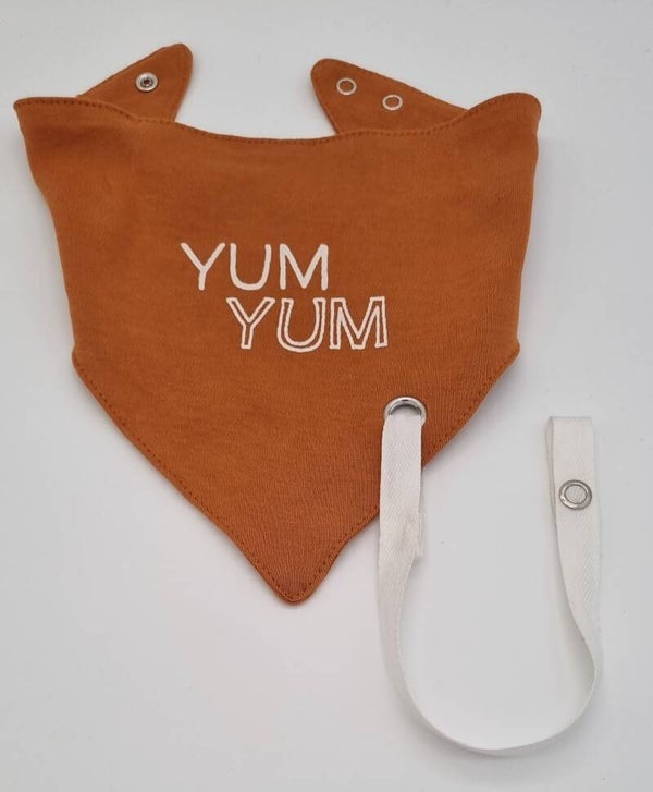 Slabbetje ''Yum Yum''