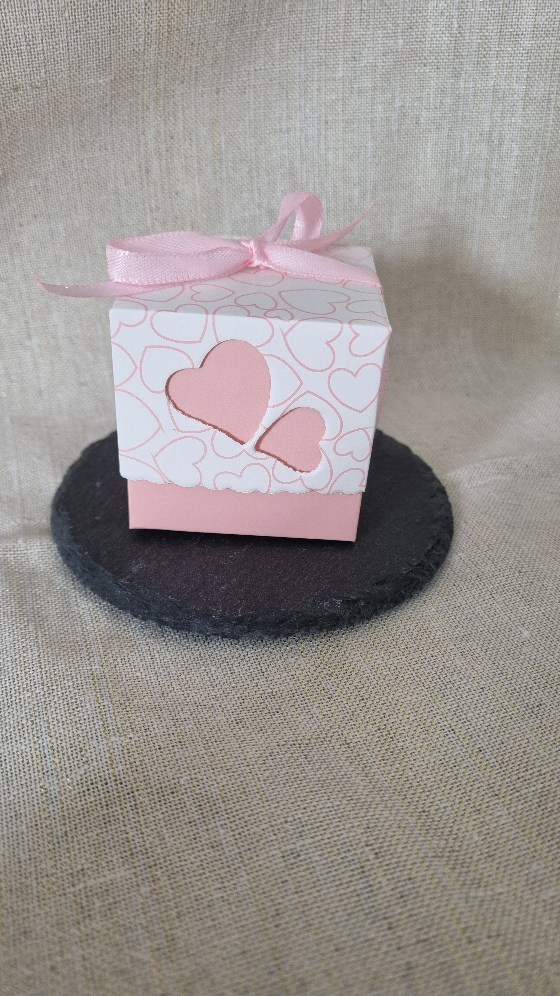 Cadeau verpakking hartjes roze