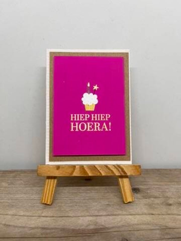 Cadeaukaartje – Hiep Hiep Hoera! (cupcake)