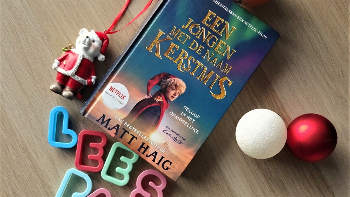 Een Jongen Met De Naam Kerstman