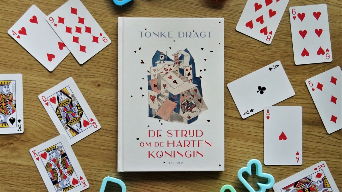 De strijd om de Hartenkoningin - Tonke Dragt | deleesplank.nl
