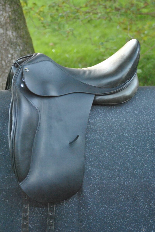Busse Basel Dressursattel