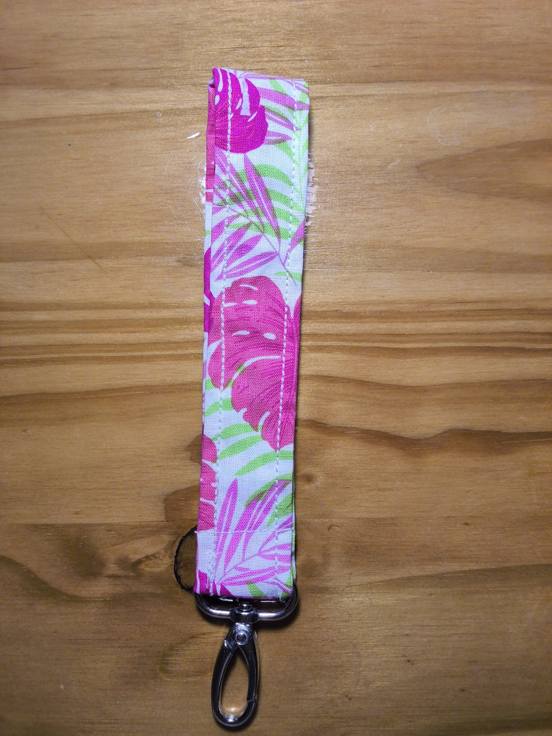 Pink leaf Keychain