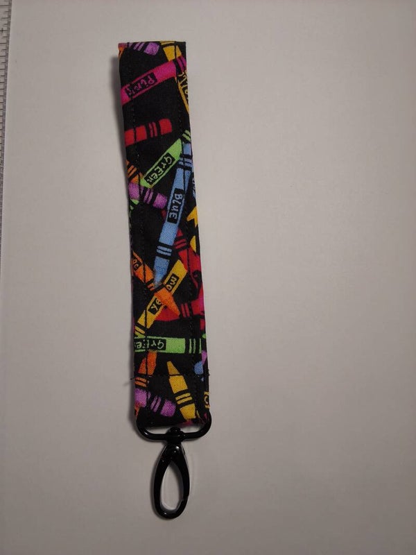 Crayon  design  keychain
