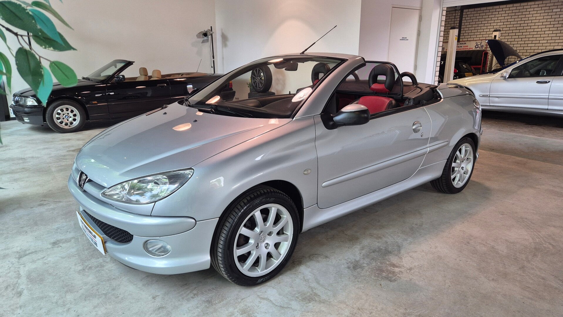 Peugeot 206 CC 2004 2.0L 16V