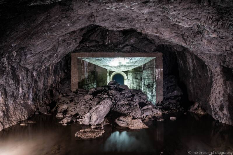 Tunnel bétonné 
