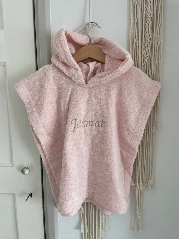 Badponcho Blush 3-6/7 jaar (geborduurd)