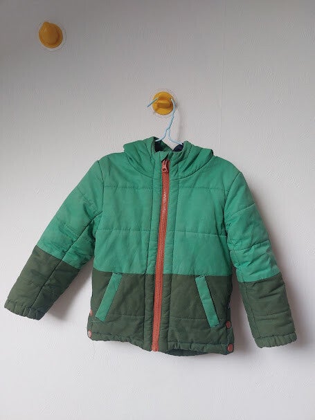 ☻ White Stuff 3/4Y