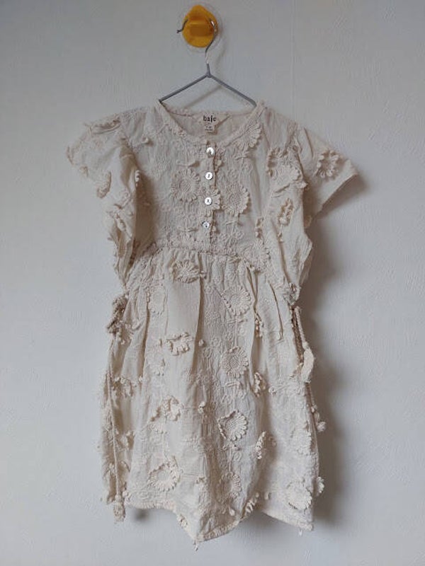 ☻ Baje Studio 7/8Y